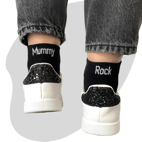 chaussettes noires mummy rock mouvement