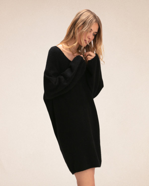 robe-courte-angora-lauper-black-profil
