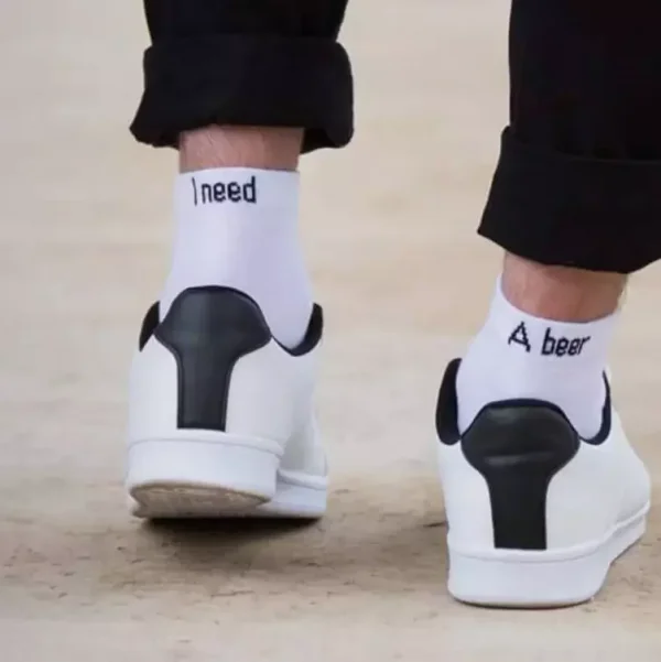 chaussettes blanches need beer