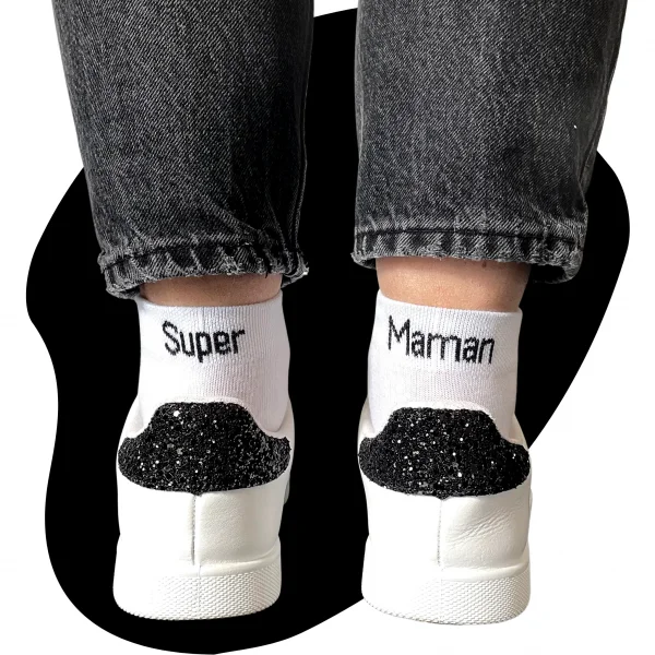 chaussettes blanches super maman zoom