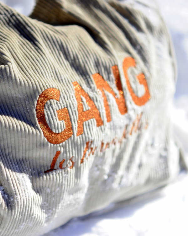 bag-xxl-velours-gang-les-bernadettes-craie-zoom