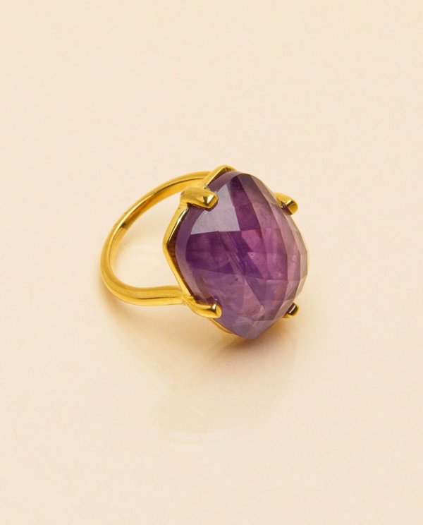 bague-rectangle-precieux-amethyste-profil