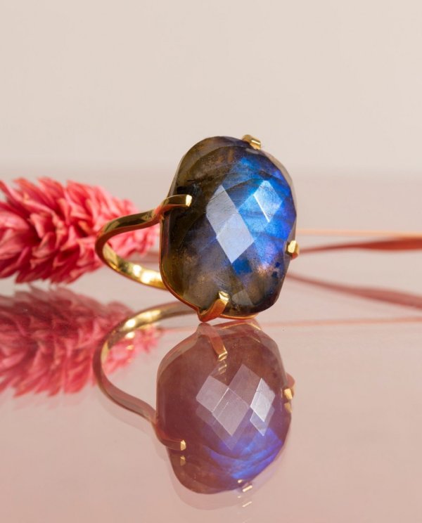 bague-rectangle-precieux-labradorite-profil