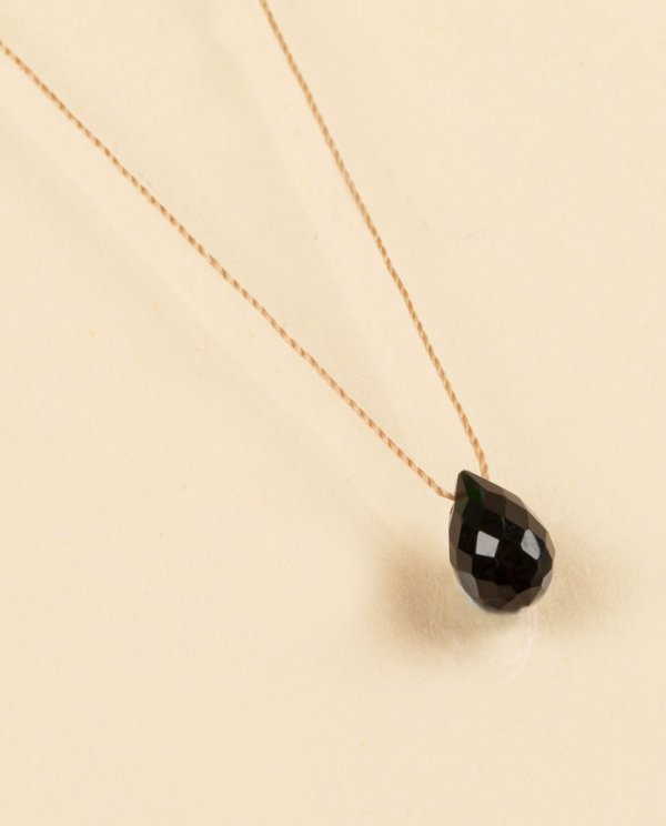 collier-goutte-onyx-noir