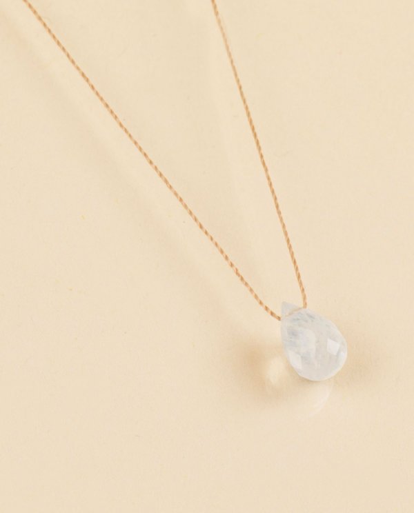 collier-goutte-pierre-de-lune