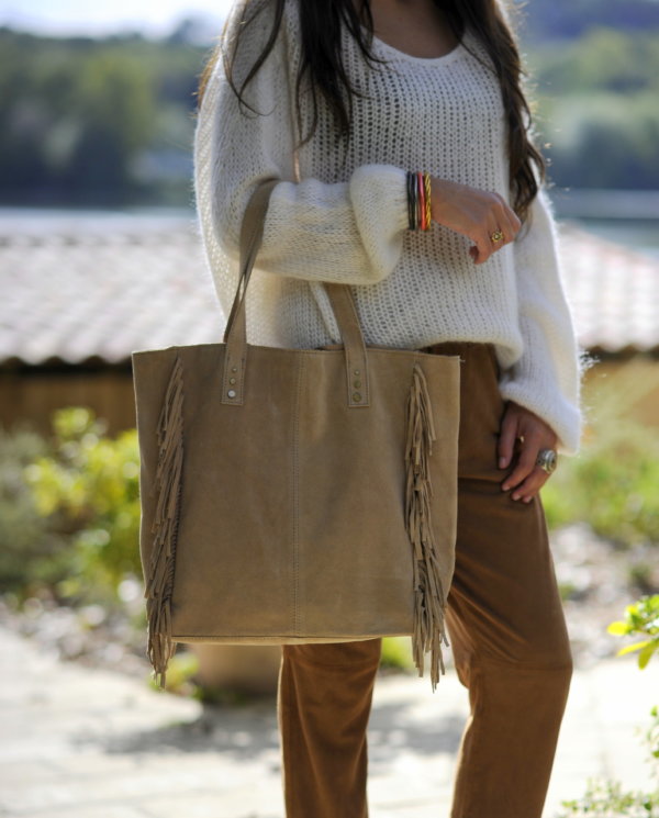 sac-daim-big-bag-franges-porte