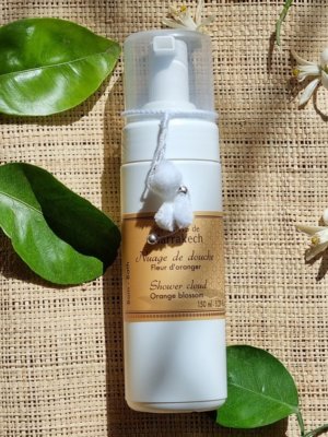 mousse-nuage-douche-fleur-oranger