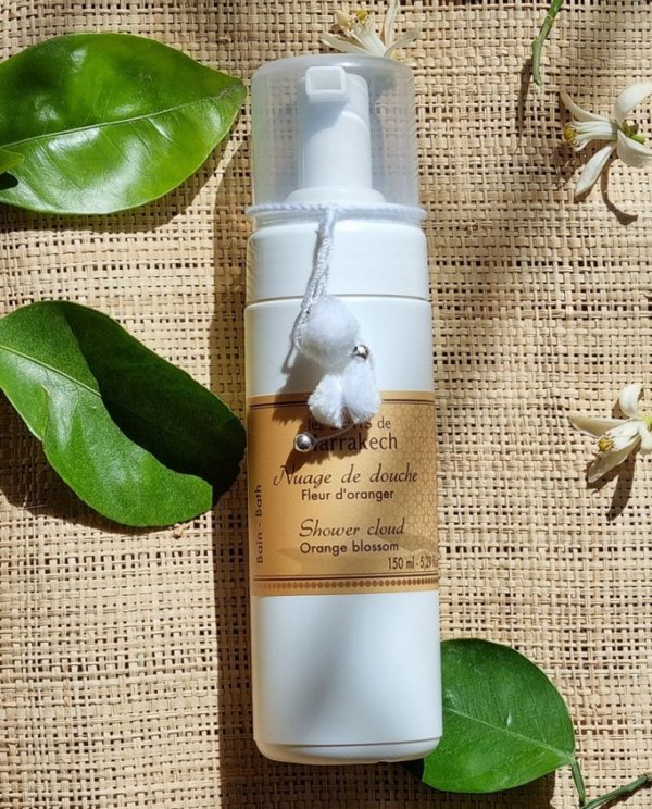 mousse-nuage-douche-fleur-oranger