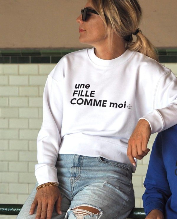 sweat cropped une fille comme moi