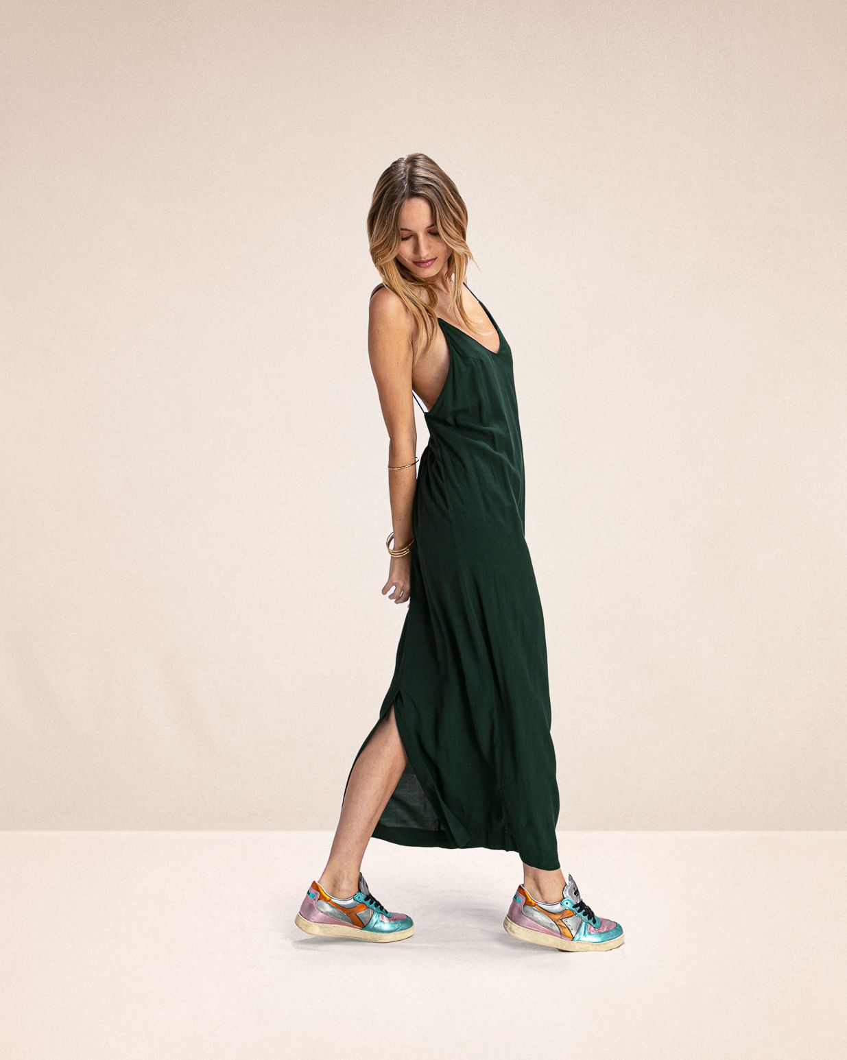 Robe avec dos nu plongeant best sale