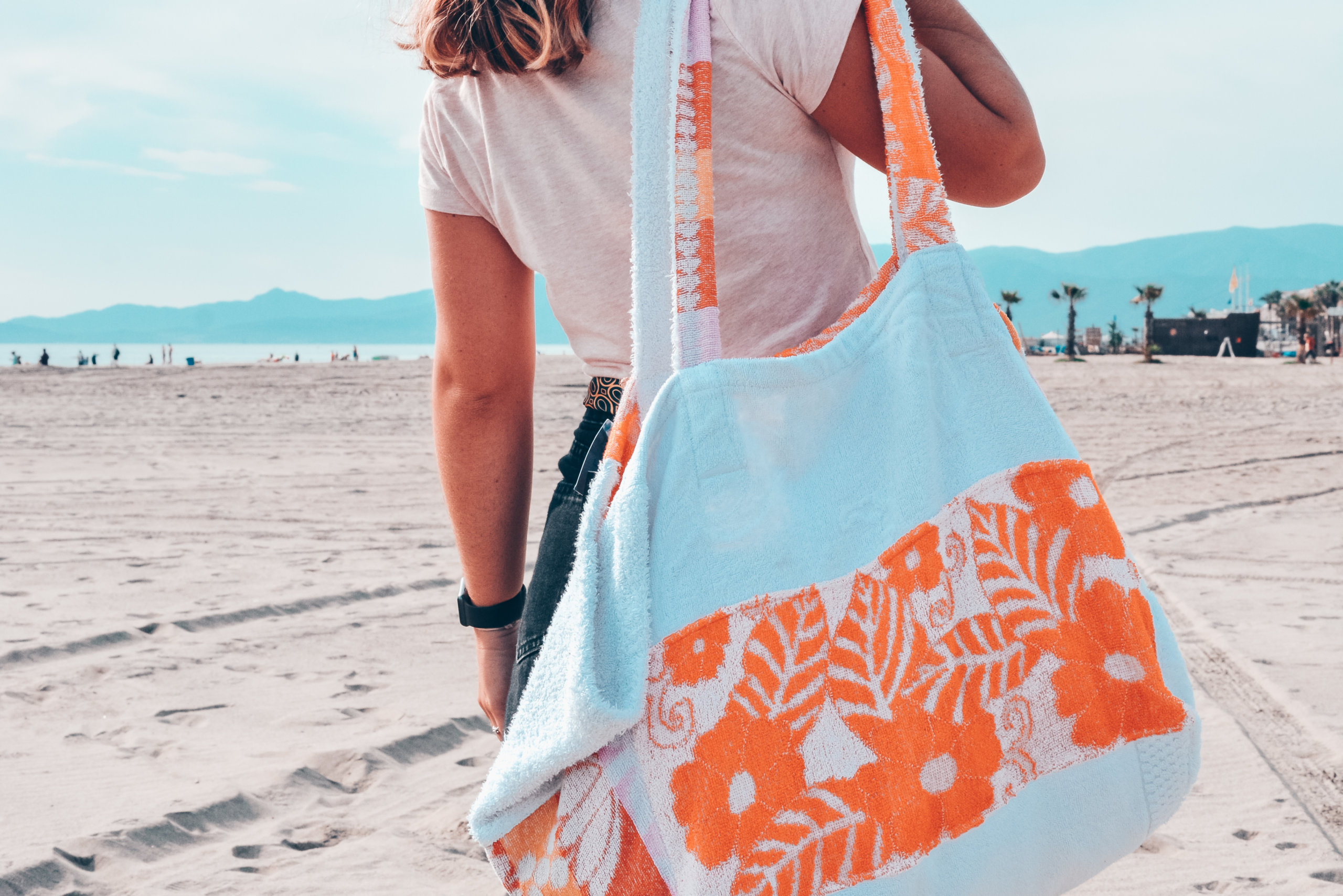 SAC DE PLAGE UPCYCLÉ