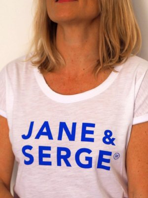 t-shirt-col-flamme-jane-et-serge-blanc-bleu-zoom
